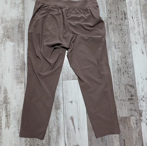 ATHLETA Brooklyn Ankle Pant Size 12 Brown - Picture 5 of 5
